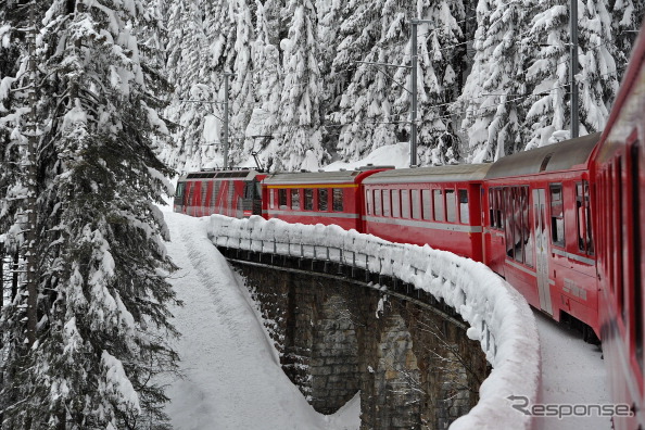 レイルヨーロッパがスイス鉄道パスの通用日を無料で1日追加するキャンペーンを実施。写真はスイスの私鉄レーティッシュ鉄道。同線にもパスで乗車できる