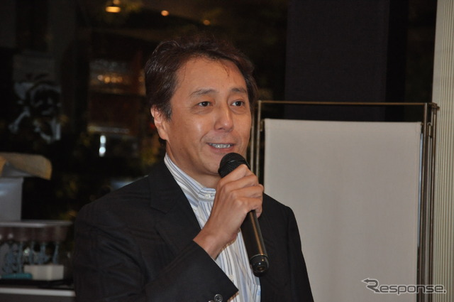 国内でガーミン製品の販売を手がけるいいよねっとの真鍋陽一氏が挨拶を行なった。