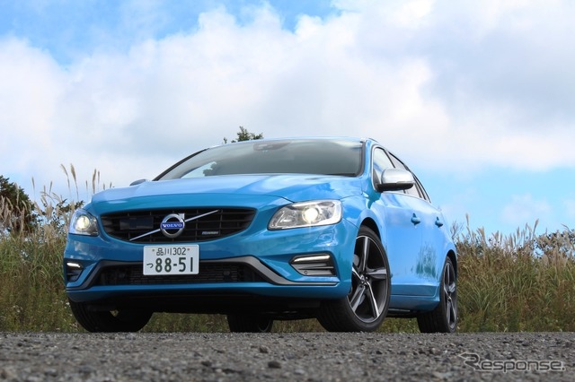 ボルボ・V60 T6 AWD R-DESIGN
