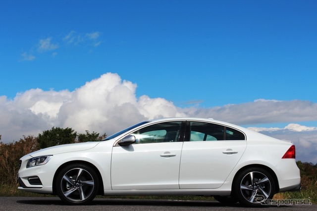 ボルボ・S60 T4 R-DESIGN