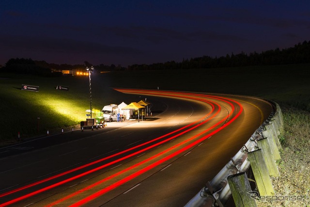 オペル アストラの24時間耐久走行テスト