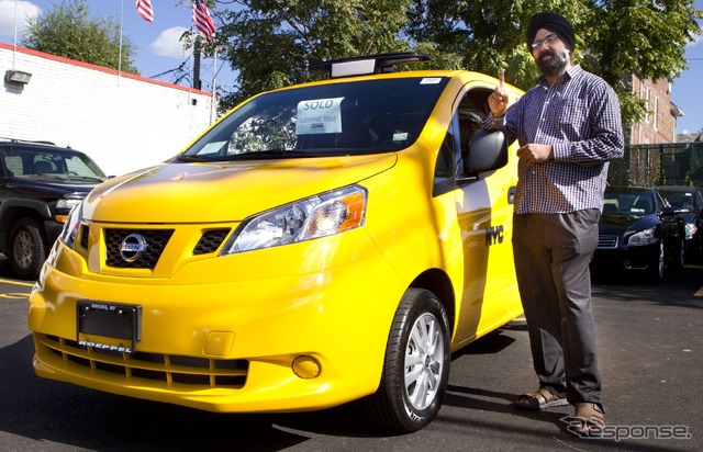 米国ニューヨークのタクシー、イエローキャブとして運行を開始した日産 NV200T