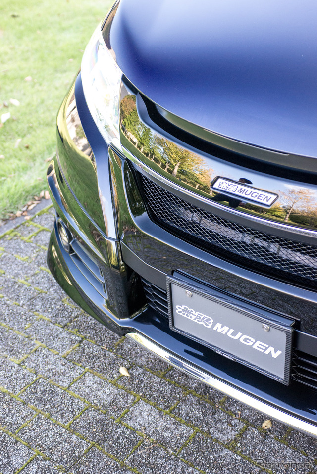 ホンダ・オデッセイ 無限用品装着車