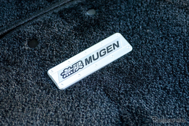 ホンダ・オデッセイ 無限用品装着車