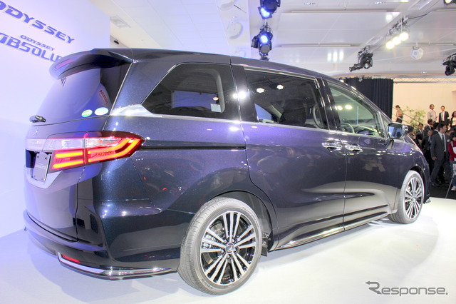 【ホンダ オデッセイ 新型発表】女性も子どもも乗りやすく…次世代ミニバンスタンダード目指す