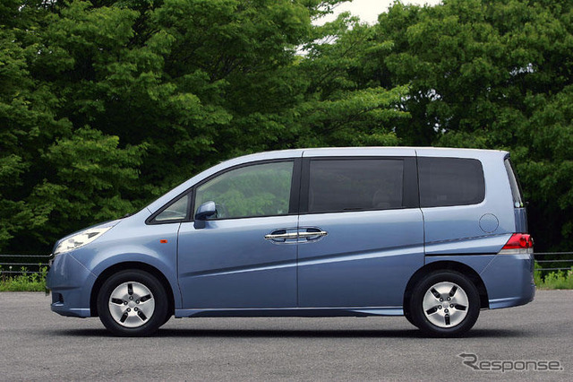 【ホンダ ステップワゴン 新型発表】写真蔵…エクステリアは低く小さく