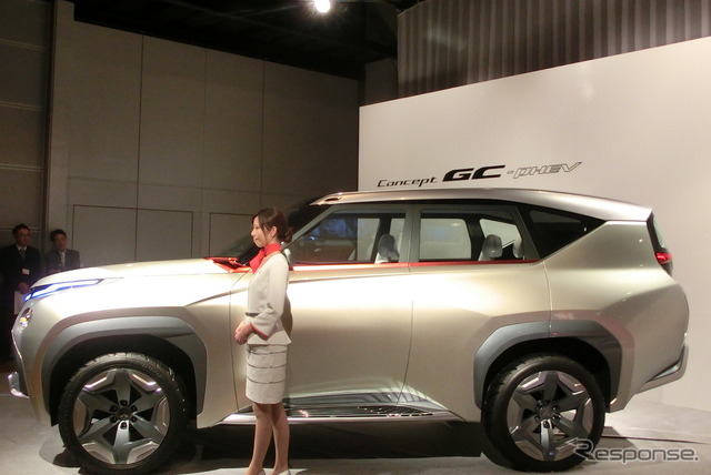 『Concept GC-PHEV』重厚感あるボディと躍動感あるシャープラインが特徴。