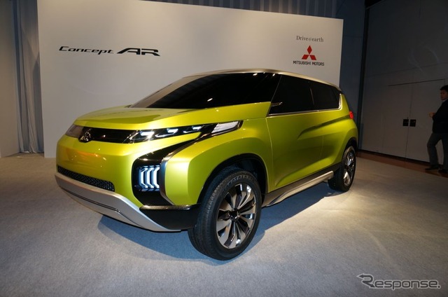 【東京モーターショー13】三菱 コンセプト AR …6人乗りコンパクトMPV、マイルドHVで24km/リットル越え