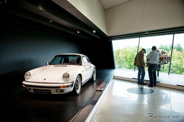 ポルシェ 911 50周年記念展示(ポルシェミュージアム)