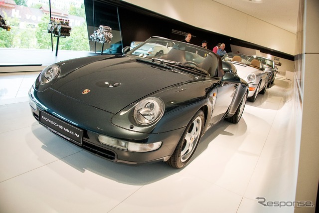 ポルシェミュージアム 50周年記念 911×911 PORSCHE MUSEUM