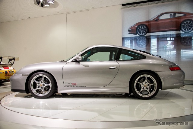 ポルシェ 911 50周年記念展示(ポルシェミュージアム)