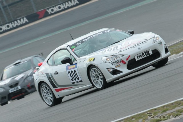 トヨタ GT86（86）CS-V3（参考画像）