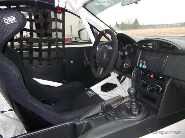トヨタ GT86（86）CS-V3（参考画像）