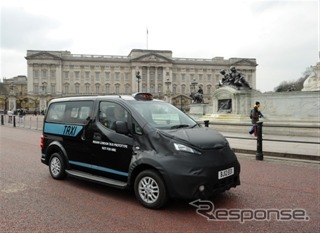 日産 NV200バネットのロンドンタクシーのプロトタイプ車による最終テスト