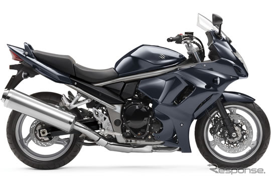 スズキ、大型ロードスポーツ バンディット1250F ABS に新色追加