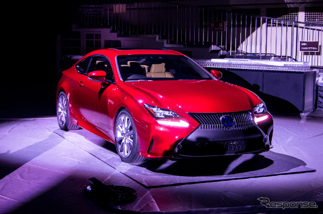 レクサス・RC クーペ(Lexus Amazing Night)