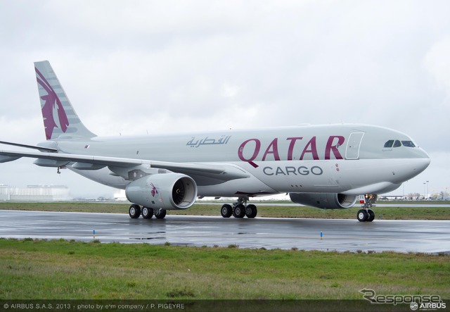 カタール航空A330-200F