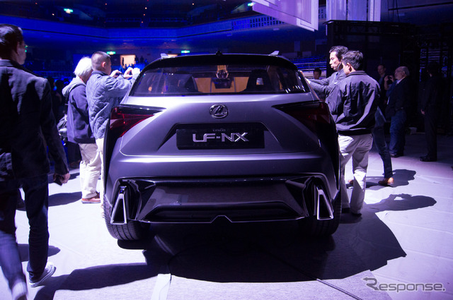 レクサス・LF-NX(Lexus Amazing Night)