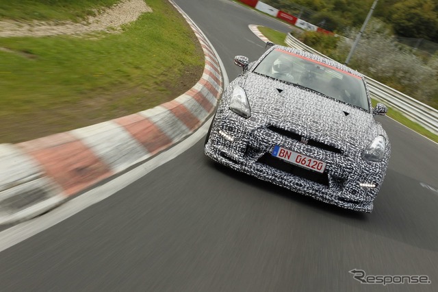 日産GT-R NISMOのドイツ・ニュルブルクリンク北コースにおけるタイムアタック