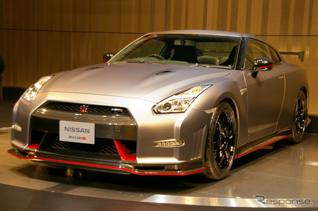 日産 GT-R NISMO