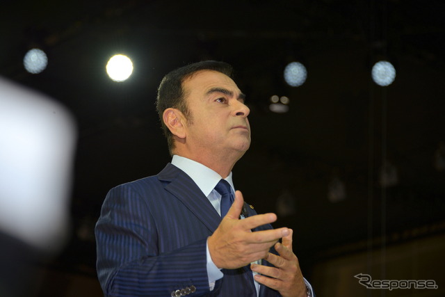 日産の カルロス・ゴーンCEO