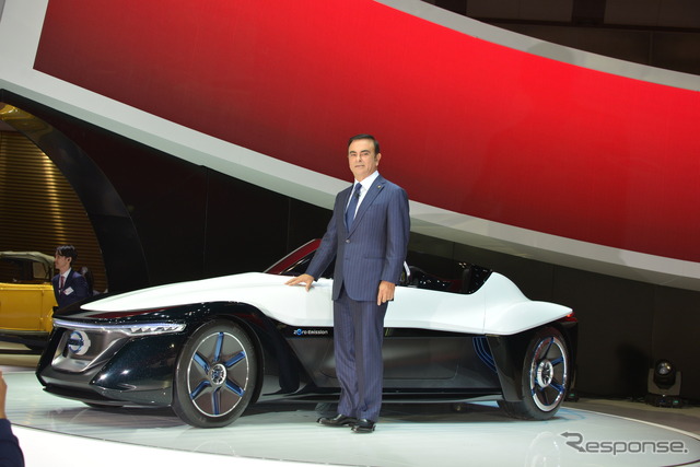 日産 プレスカンファレンス(東京モーターショー13)