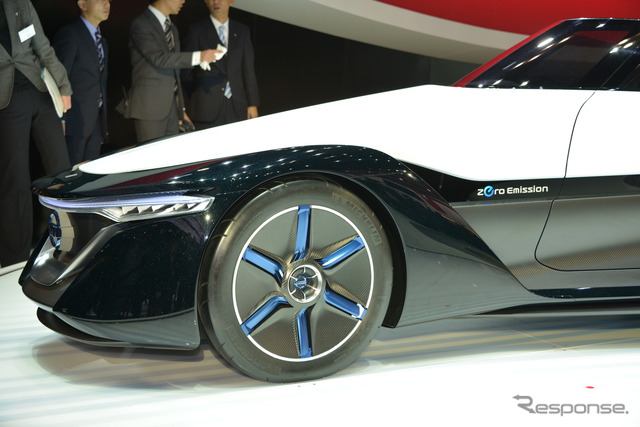 日産 プレスカンファレンス(東京モーターショー13)
