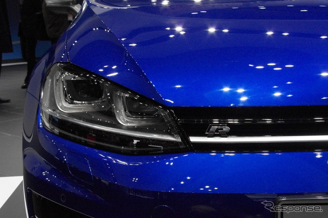 VW ゴルフR(東京モーターショー13)