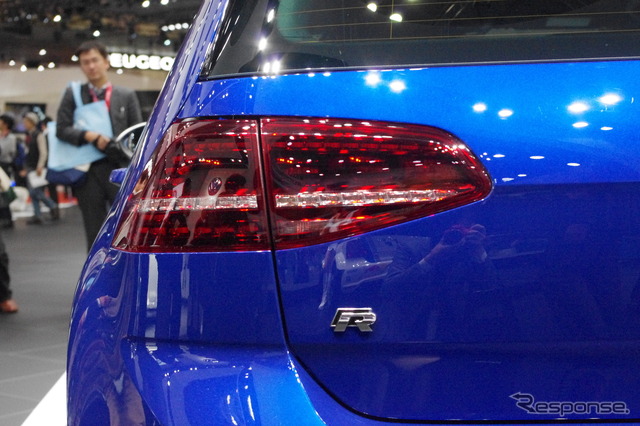 VW ゴルフR(東京モーターショー13)
