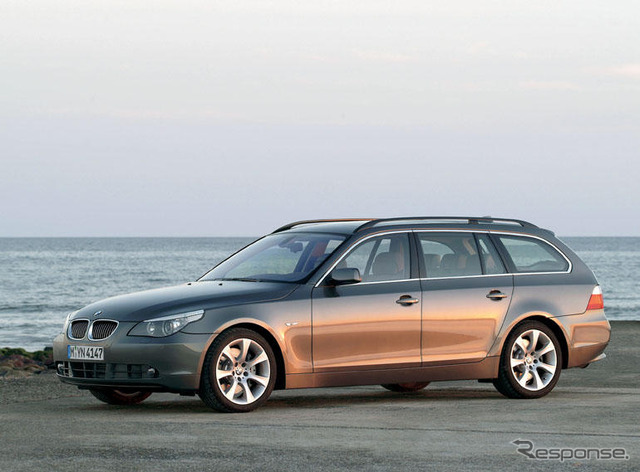 BMW 530i にツーリングを設定