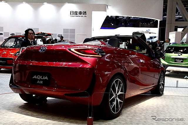 トヨタ自動車東日本が参考出品した2ドアオープンタイプの『AQUA AIR』