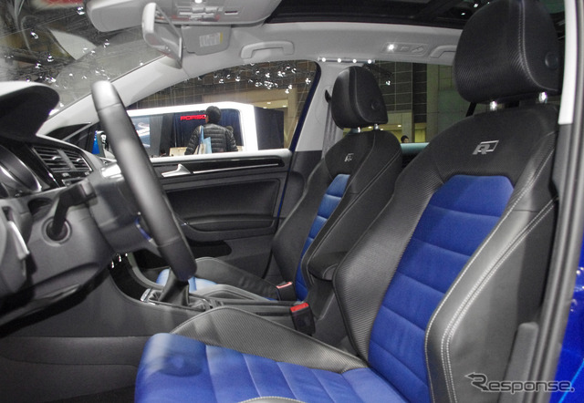 VW ゴルフヴァリアント Rライン(東京モーターショー13)