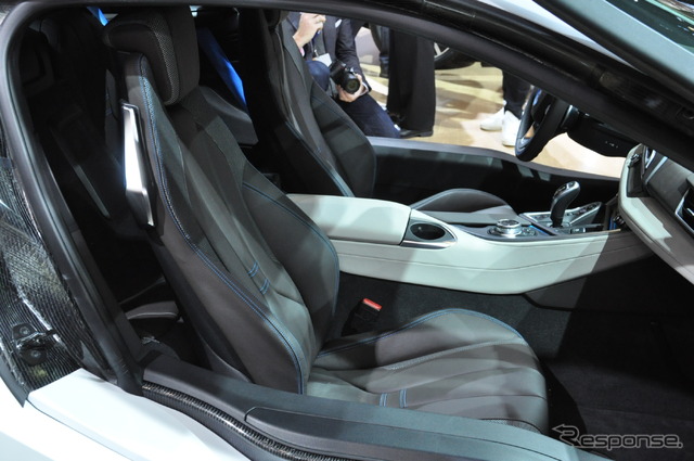 BMWプレスカンファレンス(ロサンゼルスモーターショー13)