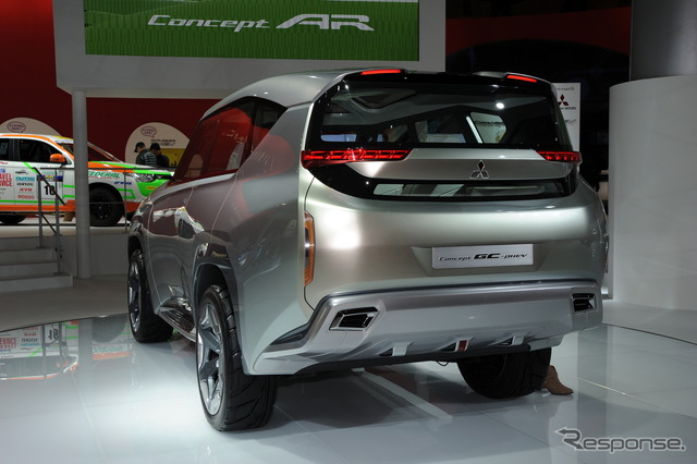 三菱 コンセプト GC-PHEV(東京モーターショー13)
