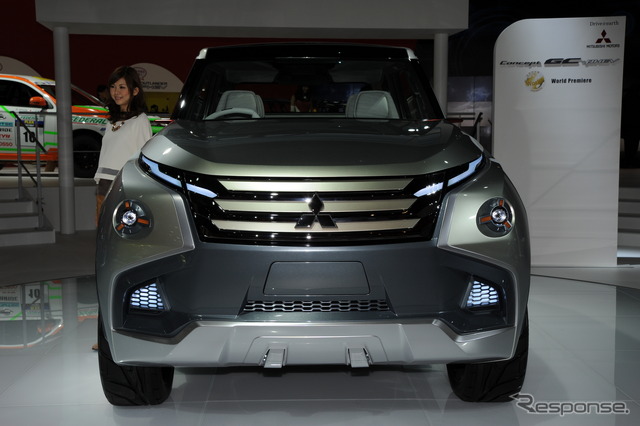 三菱 コンセプト GC-PHEV(東京モーターショー13)