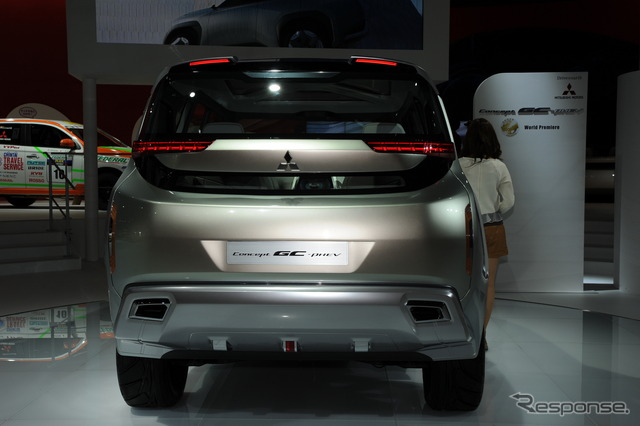 三菱 コンセプト GC-PHEV(東京モーターショー13)
