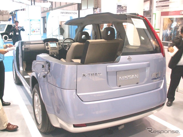 X-TRAIL FCVカットモデル