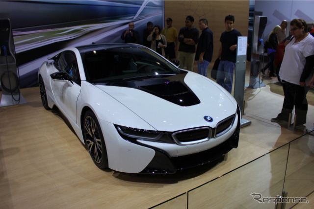 BMW i8