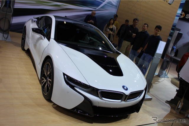 BMW i8