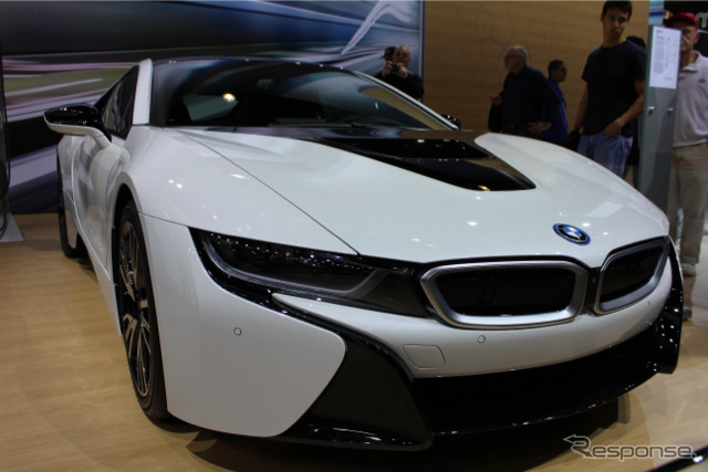 BMW i8