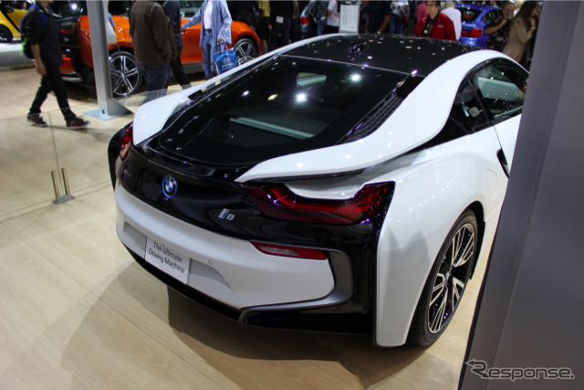 BMW i8