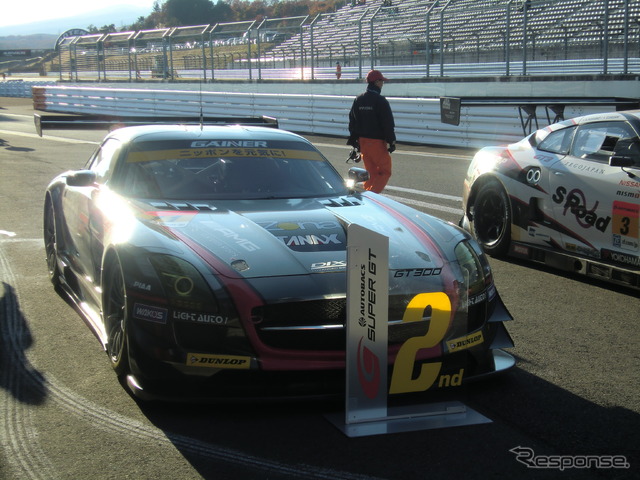 GT300決勝第1レースで2位に入ったビルドハイムのメルセデスSLS。