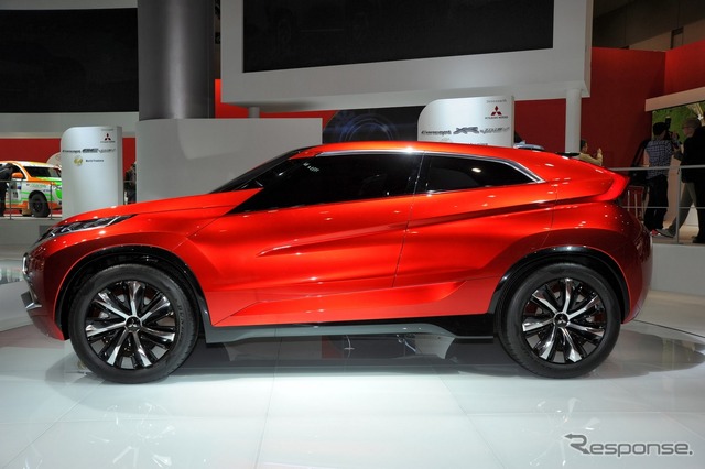 三菱 コンセプト XR-PHEV(東京モーターショー)