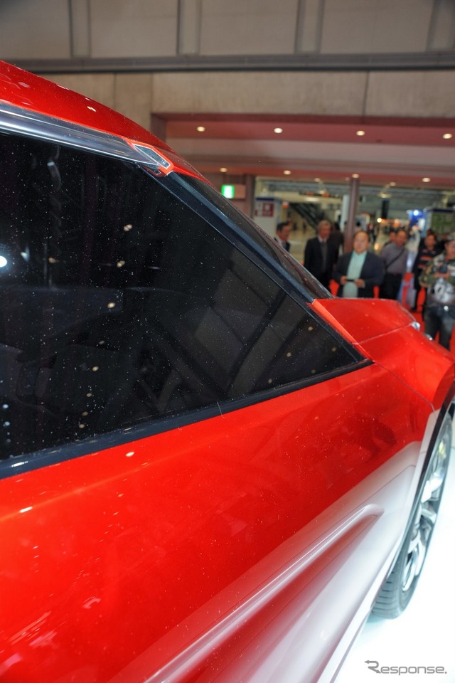 三菱 コンセプト XR-PHEV(東京モーターショー)