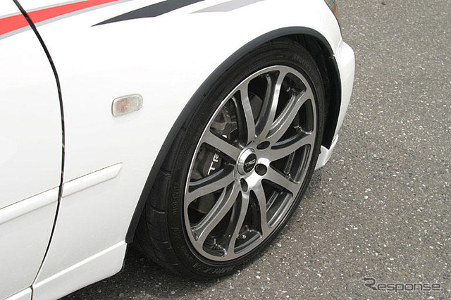 TRDからカタログ＆新製品が続々