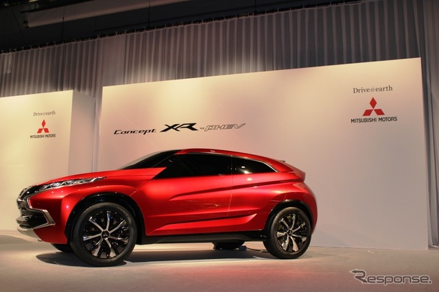 三菱コンセプト XR-PHEV(東京モーターショー13)