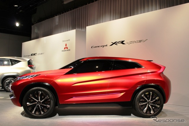 三菱コンセプト XR-PHEV(東京モーターショー13)