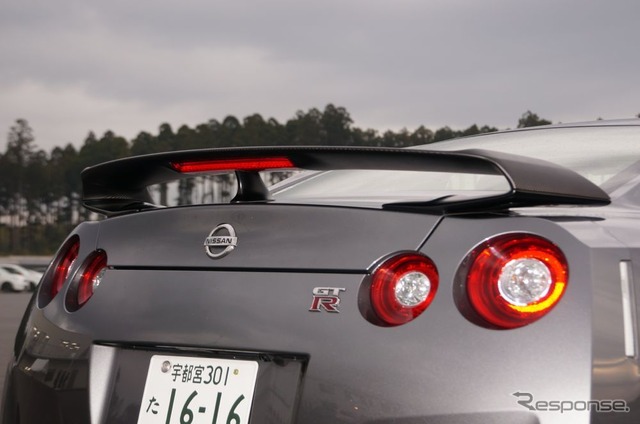 日産 GT-R 2014年モデル