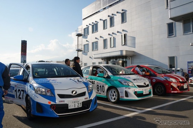 ハイエース TRDパーツ装着車