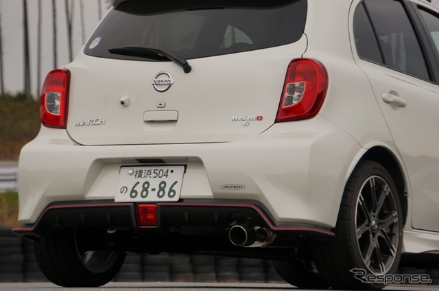 日産 マーチ NISMO (オプション装着車)